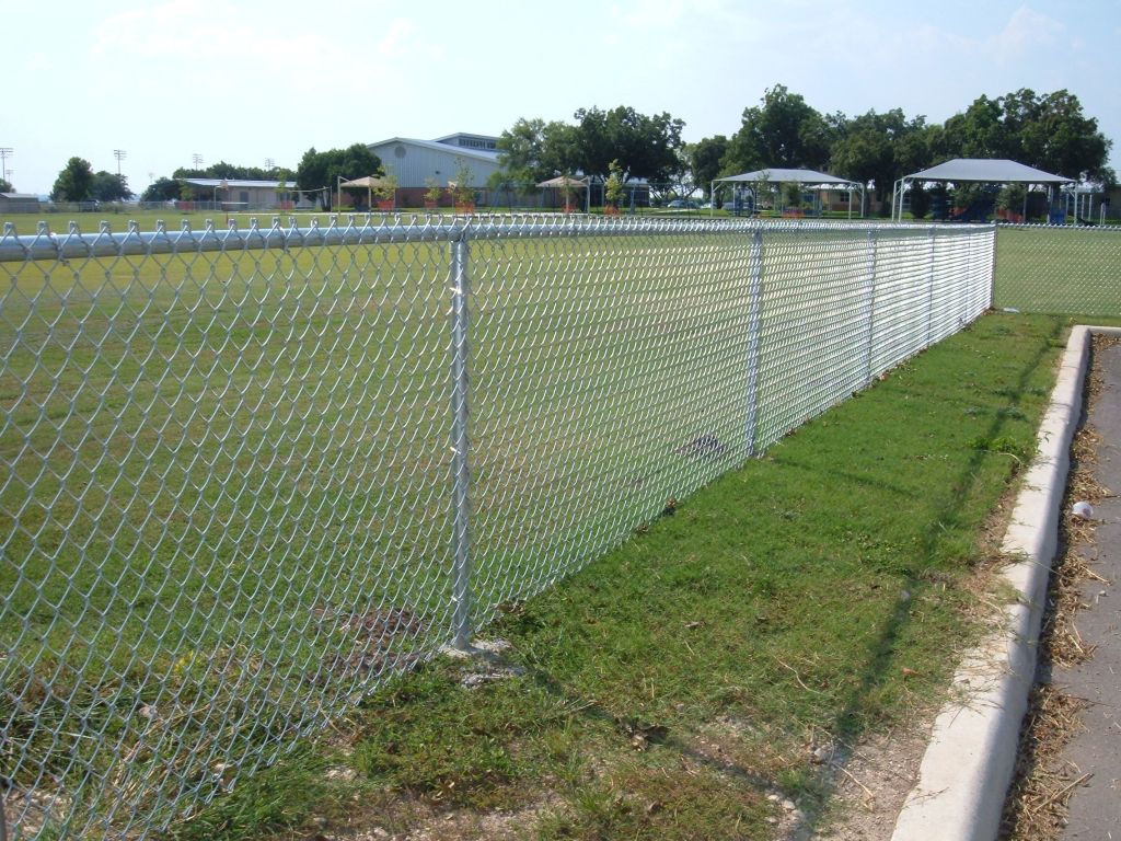 Chain Link Fencing in Troy MI